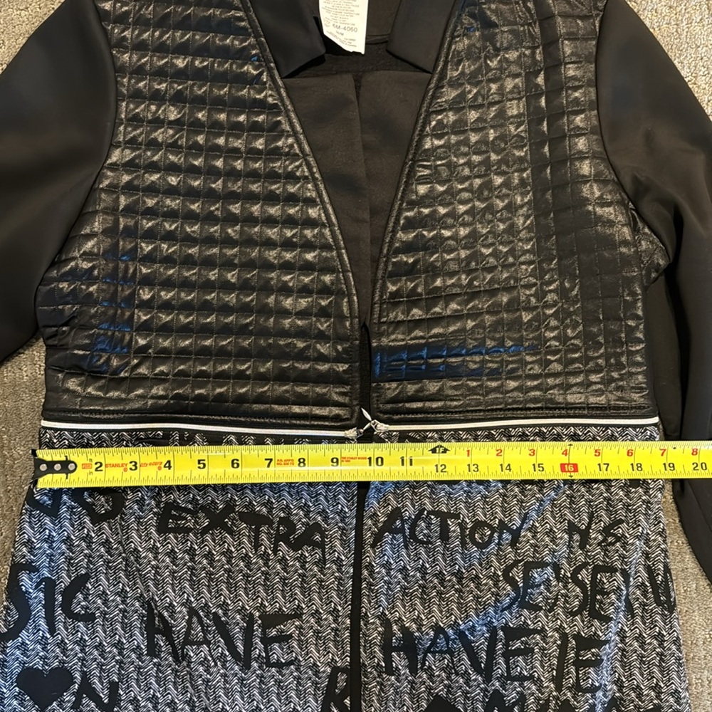Black Quilted & Patterned Longline Blazer Jacket - Picture 8 of 8